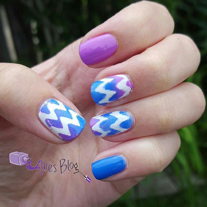purple and blue gradient chevron nails | using bornprettystore chevron stickers | #omd3nails