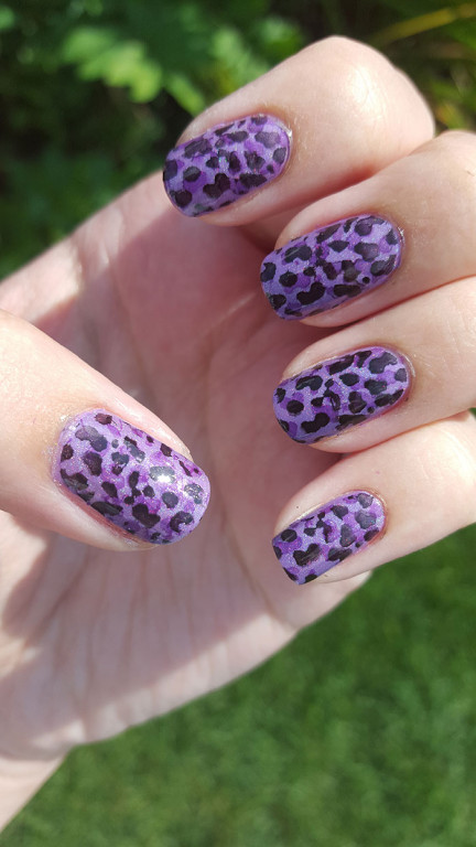 31 day challenge | #31dc2015 | day 6 violet nails | violet leopard print | stamping nails