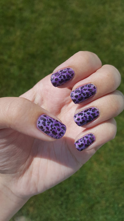 31 day challenge | #31dc2015 | day 6 violet nails | violet leopard print | stamping nails